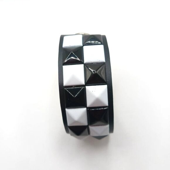 Black and White 2 Row Studded Faux Leather Bracelet New - Picture 6 of 9